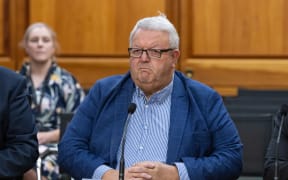 Speaker Gerry Brownlee in select committee.