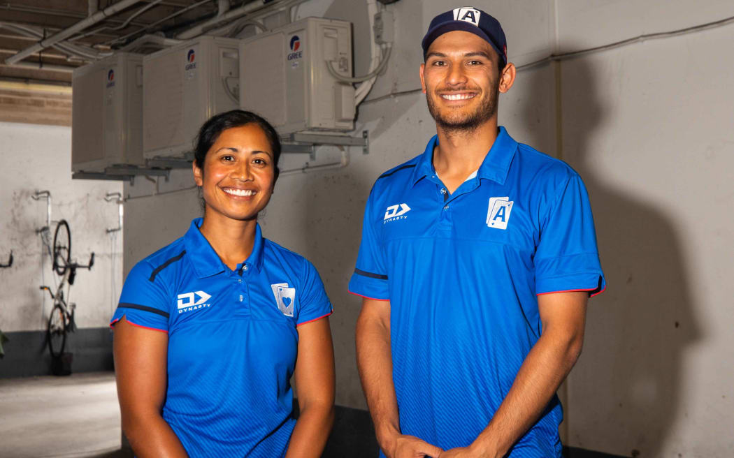 Samoa women's cricket captain Regina Lili'i and Samoa men's batsman Sean Solia.