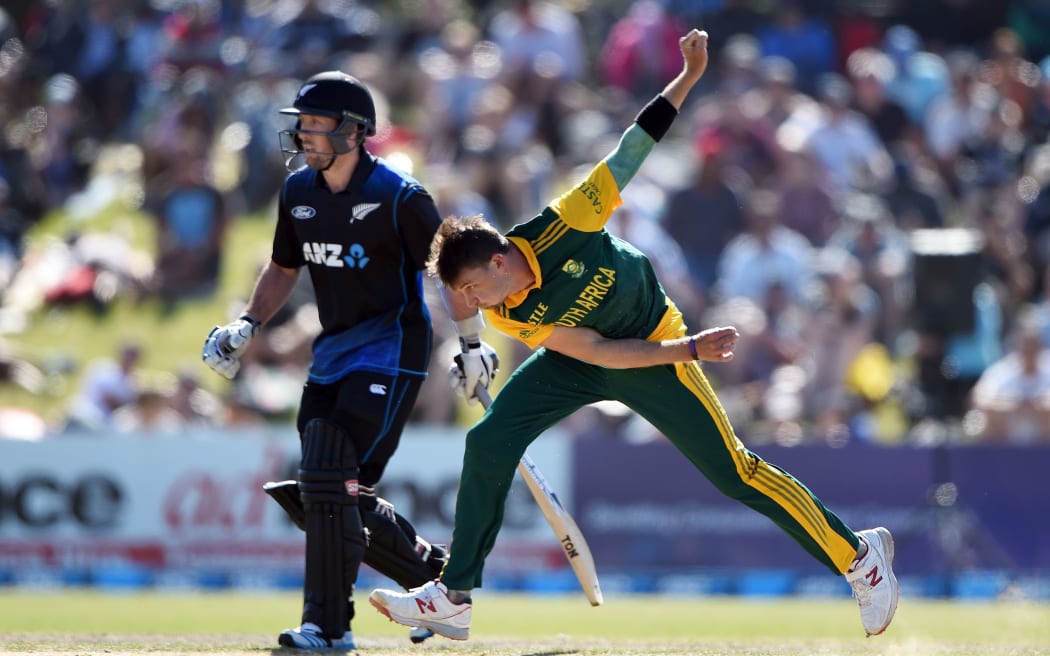 South Africa's Dale Steyn is likely to prove a handful for New Zealand's batsmen.