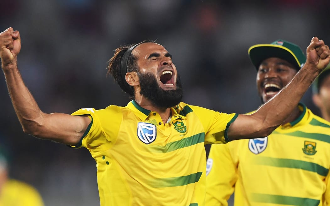Imran Tahir took 5-24 as he helped South Africa to victory over the Black Caps.