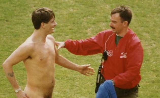 Mark Roberts at work at the 1994 Hong Kong Sevens