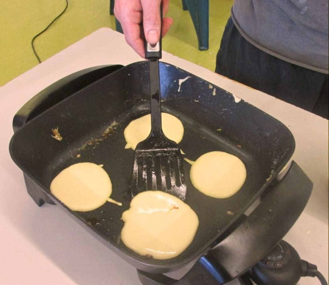 Prison pikelets