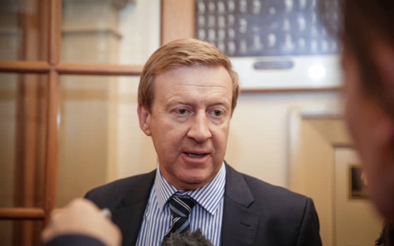 Former National health minister slams party's 'punitive' beneficiary ...