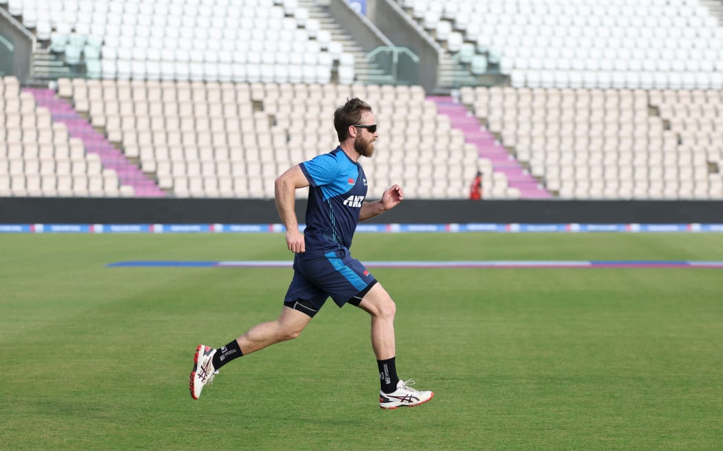 Kane Williamson trains on his own as he rehabs from ACL injury.