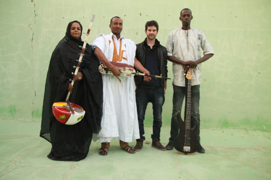 Noura Mint Seymali and band