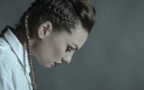 Hollie Smith - Please