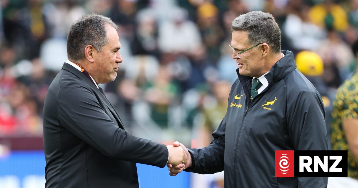 Fired-up Springboks coach drops F-bomb after All Blacks scrum claims | RNZ