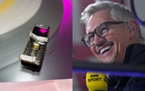 Gary Lineker and a cellphone.