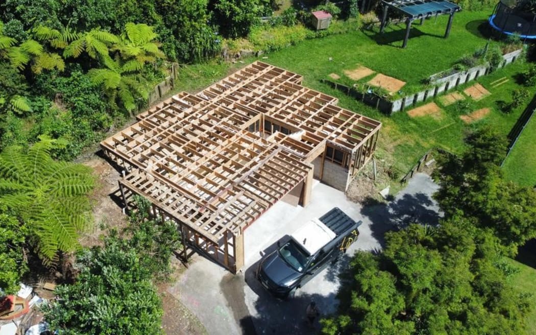 A site being deconstructed by Levela Deconstruction.