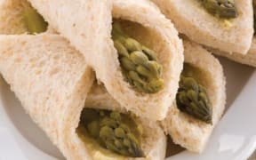 asparagus rolls