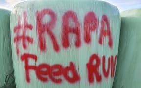 Bales donated to Hawkes Bay farmers