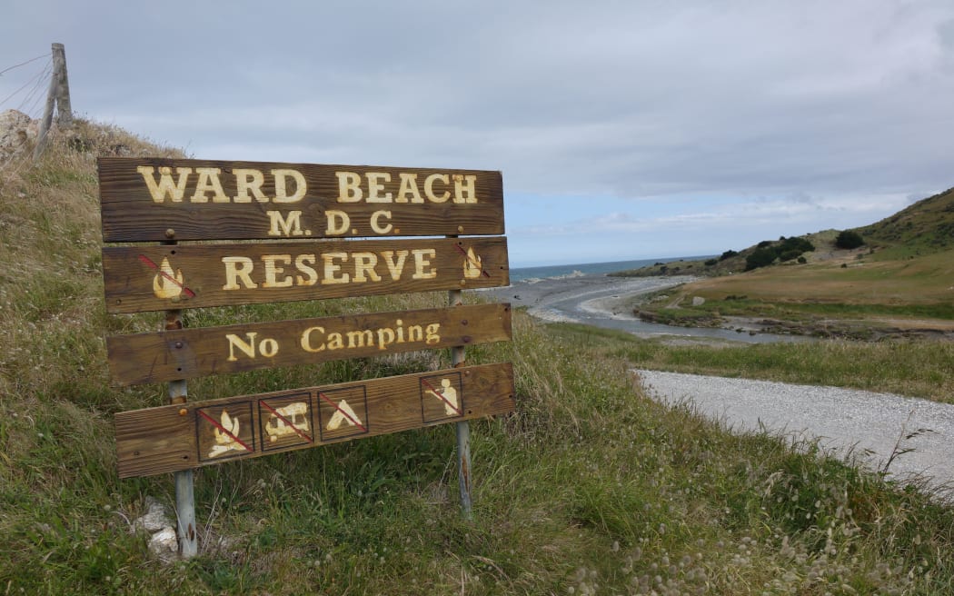 Ward beach