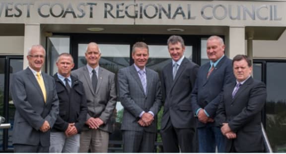 Left to right: Terry Archer, Neal Clementson, Stuart Challenger, Andrew Robb, Peter McDonnell, Alan Birchfield, Peter Ewen.