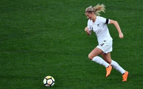 Football Ferns' Katie Bowen in action