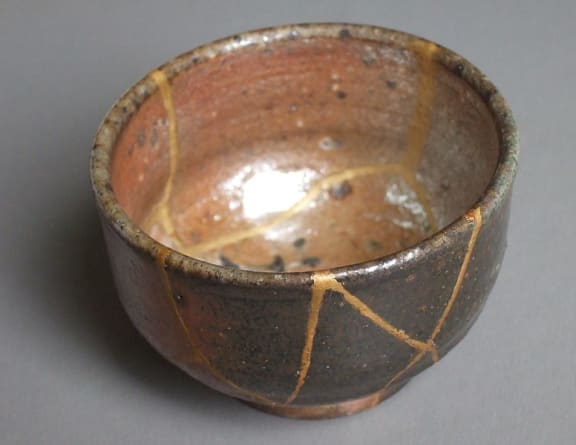 Pottery repaired using kintsugi