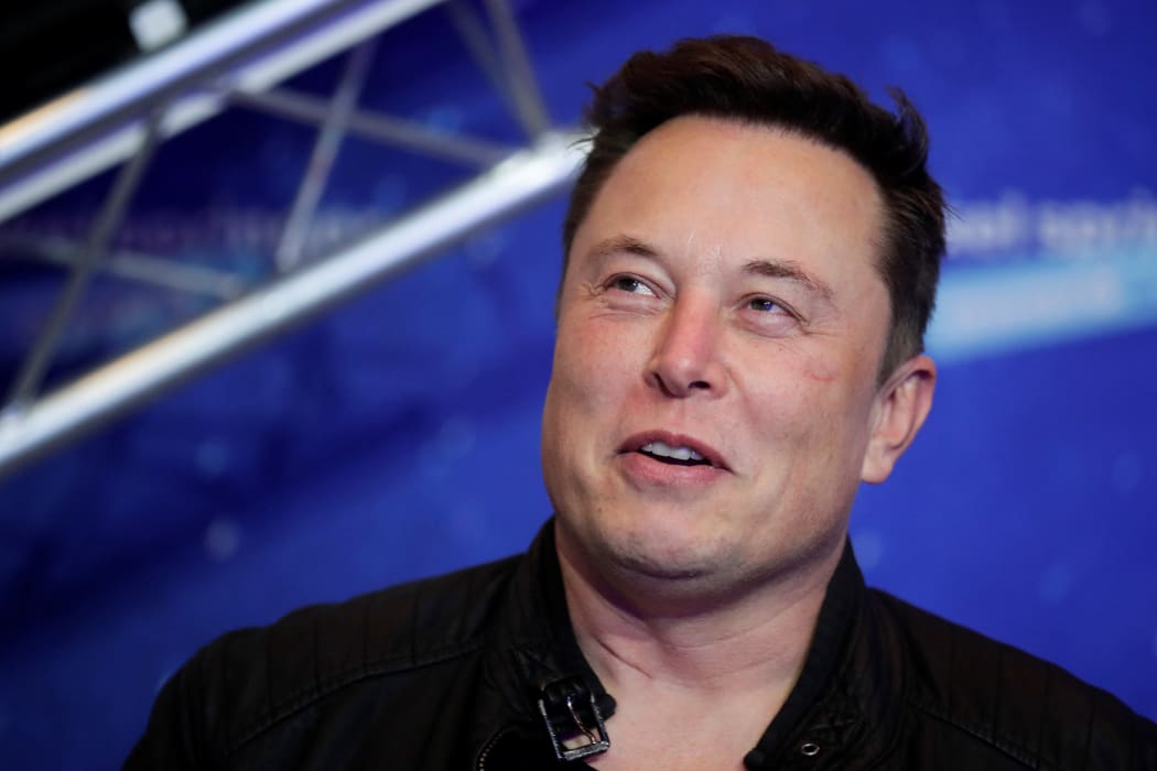 Elon Musk, head of the space company SpaceX and Tesla CEO, comes to the Axel Springer Award ceremony.