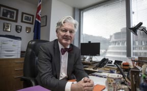 Peter Dunne announces he will resign at the 2017 election after 33 years in parliament.