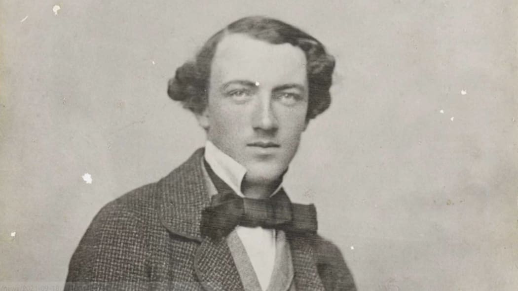 Tom Wills.