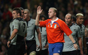 Wayne Barnes controlled the 2007 Rugby World Cup quarter-final between France and the All Blacks in Cardiff.
