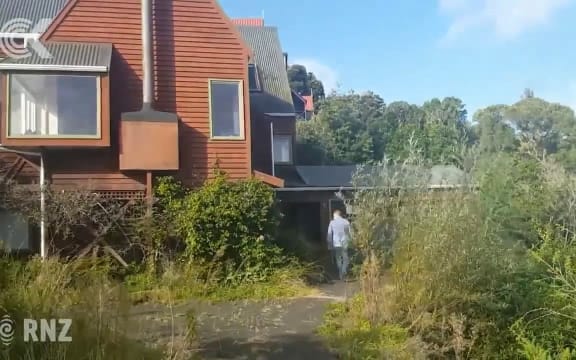 EQC battle leave Whanganui couple shattered: RNZ Checkpoint