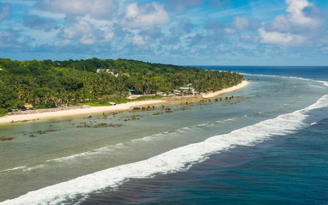 Nauru has signed a new deal with Australia to resettle hundreds of non-citizens caught up in the High Court's NZYQ decision. (AFP: Michael Runkel / Robert Harding)