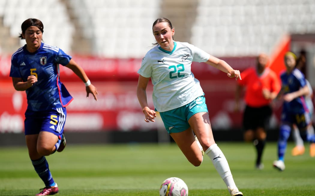 Milly Clegg of New Zealand takes charge in the match against Japan at Estadio Nueva Condomina, Murcia, Spain on 3 June, 2024. Women’s International Friendly soccer match.