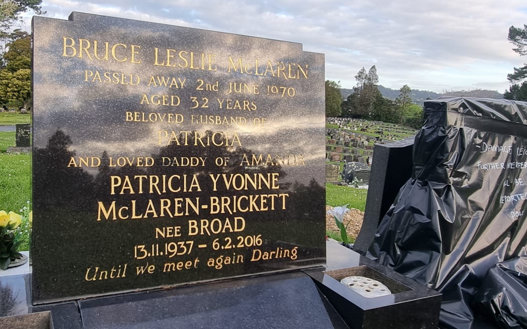 The graves of Kiwi motorsport legend Bruce McLaren and his wife were vandalised at Waikumete Cemetery in Auckland.