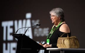 Bonita Bigham speaking to an audience