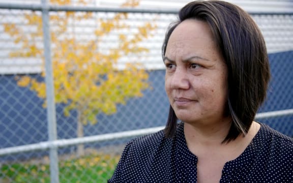 Smoking is a reward which eases stress for Tui. For Guyon Espiner's feature Smoke and Mirrors: Big Tobacco targeting Māori with e-cigarette.