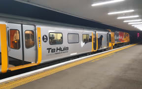 Te Huia train