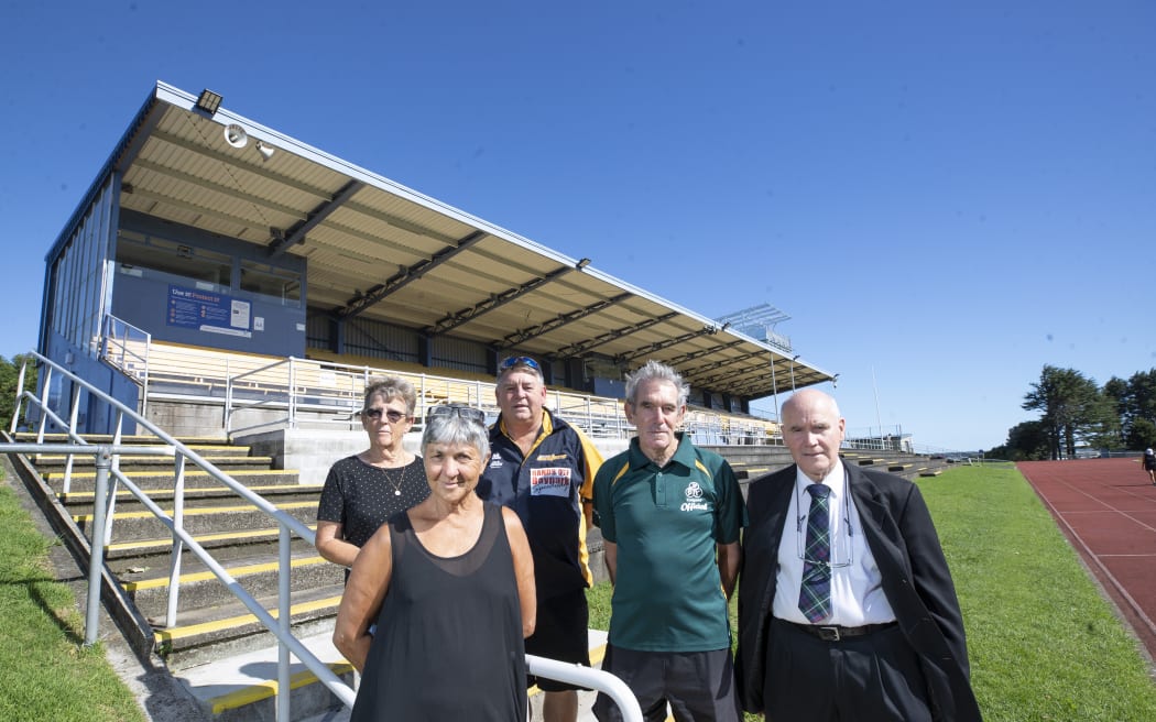 Hands of Tauranga Domain alliance members Gretchen Benvie, Michel Galloway, Mark Decke, Murray Clarkson and Garth Mathieson want the domain to stay a greenspace.