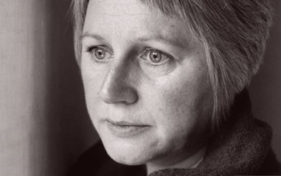 Headshot of Scottish singer Elizabeth Fraser