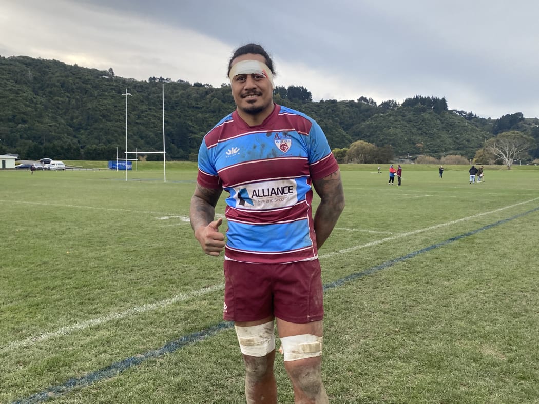 Manu Samoa lock Teofilo Paulo playing for his club team Avalon.