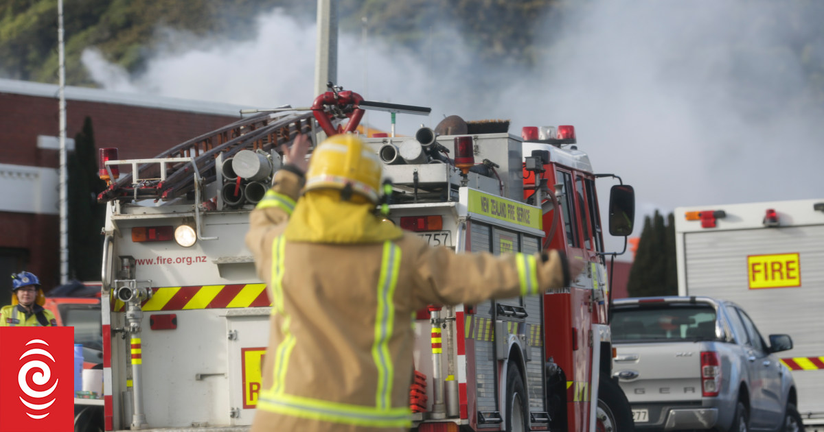 Residents warned to prepare to evacuate amid Hurunui fire - Vimarsana News