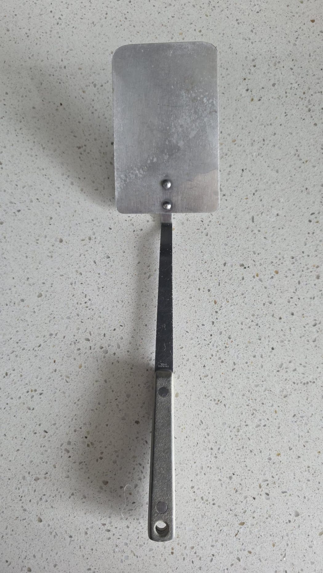 Prodcuer José Barbosa's alledged spatula
