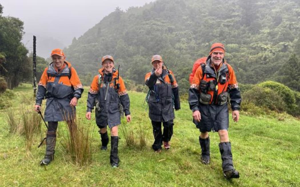 Land Search and Rescue volunteers in Tararua Forest Park