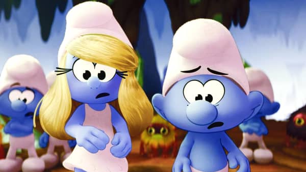 A female and a male animated smurf stand side by side looking worried.