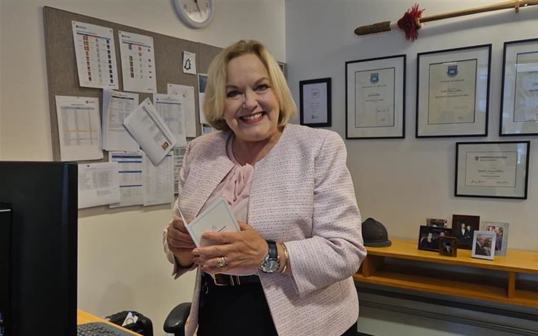 Judith Collins in her Beehive office post-retirement media conference on 28/01/26