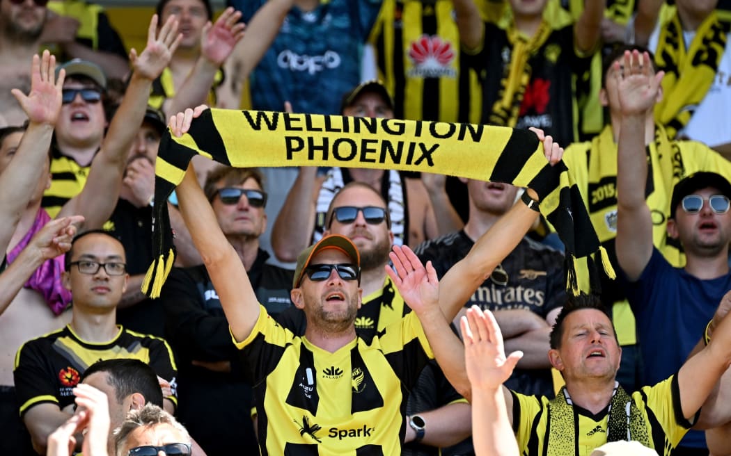 Phoenix fans