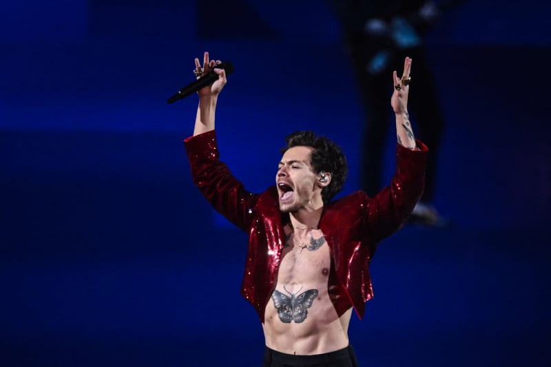 British singer Harry Styles performs on stage during BRIT Awards 2023 ceremony and live show in London on February 11, 2023. (Photo by Ben Stansall / AFP) /