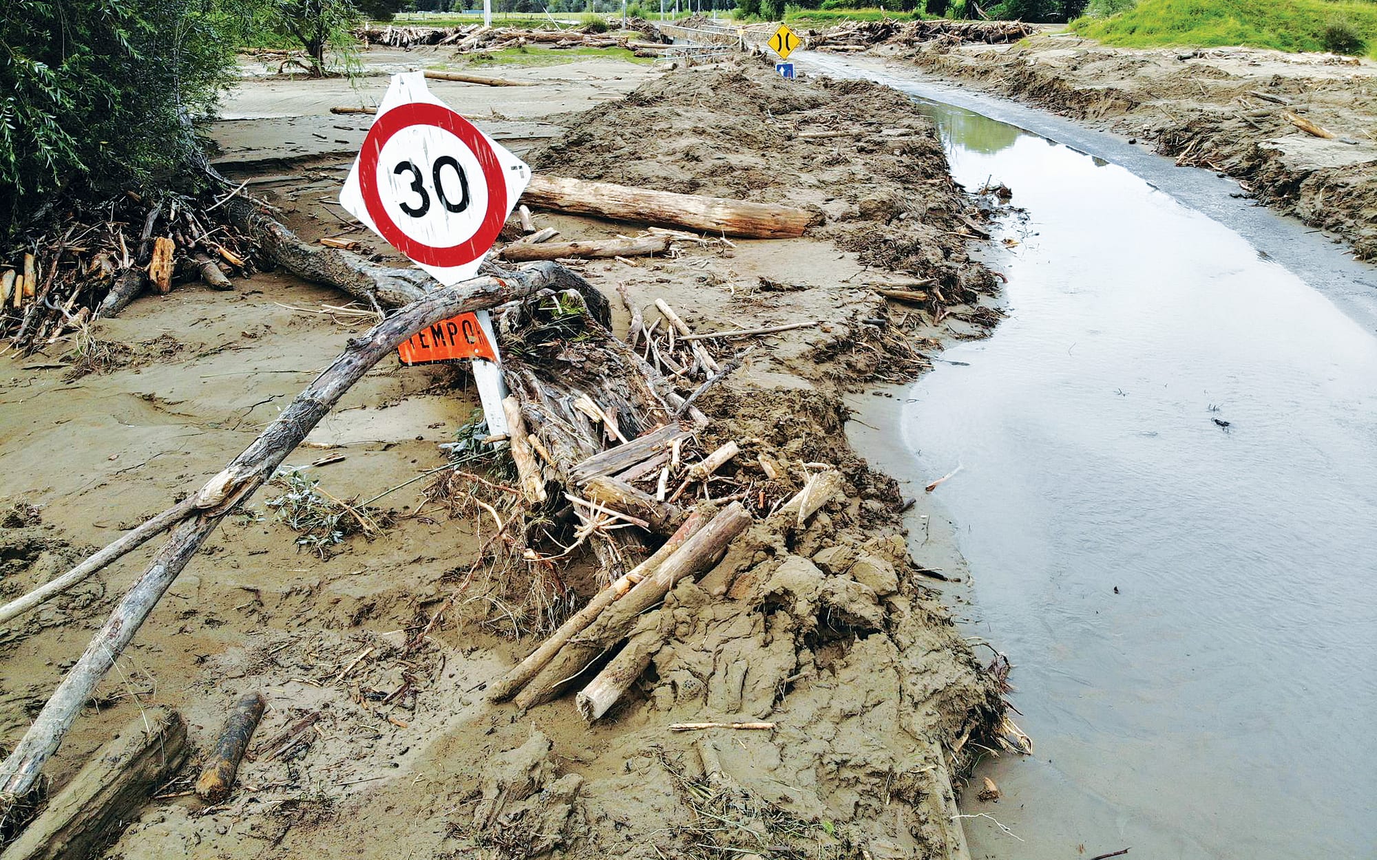 Ministers and key stakeholders met in Gisborne on Wednesday to discuss land-use issues, particularly in relation to forestry slash.