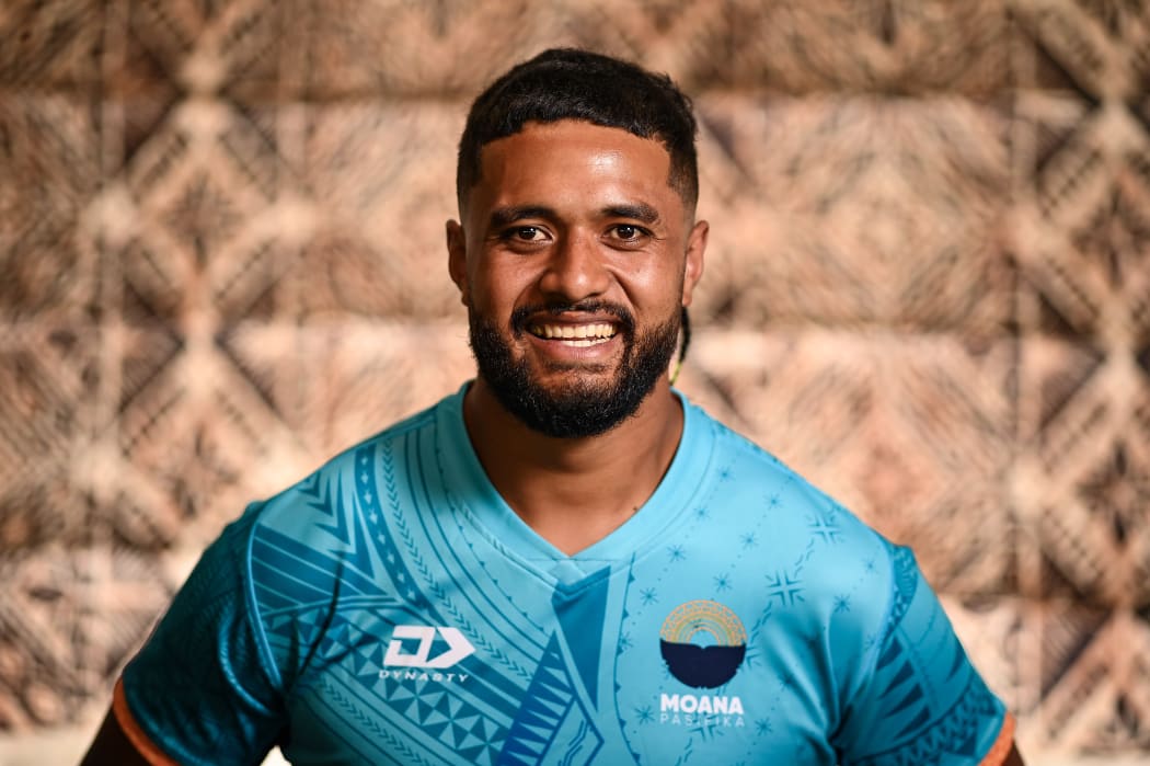 Tongan flanker Sione Tu'ipulotu has been named to make his Moana Pasifika debut vs the Chiefs.