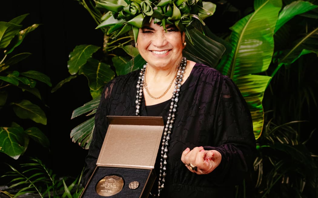 Mary Ama with her Museum Medal.