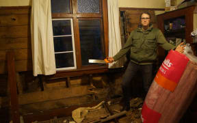 Tenants in this flat, dubbed one of Dunedin's worst, are insulating it themselves.