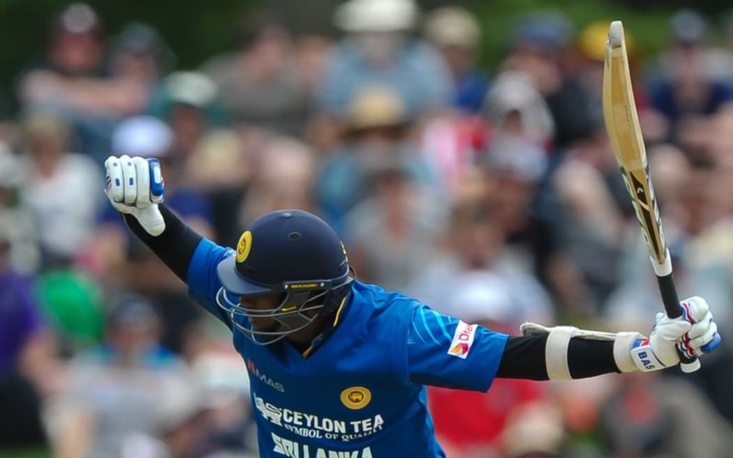 Sri Lanka captain Angelo Mathews gets a tricky ball at Hagley Oval, Christchurch. 28th December 2015. Copyright Photo: John Davidson / www.photosport.nz