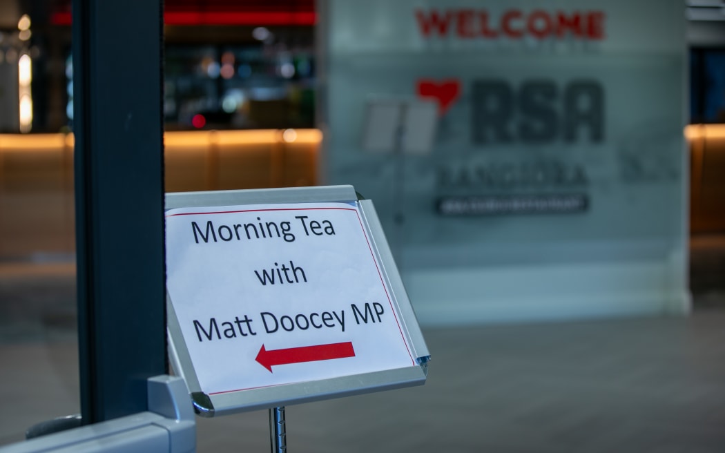 Matt Doocey hosts meeting with seniors in Rangiora