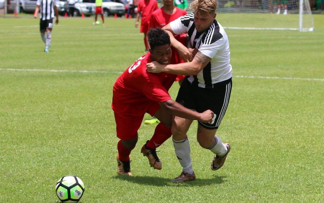 Tonga's Veitongo FC (L) are fighting to join Tupapa Maraerenga (R) in the main draw.