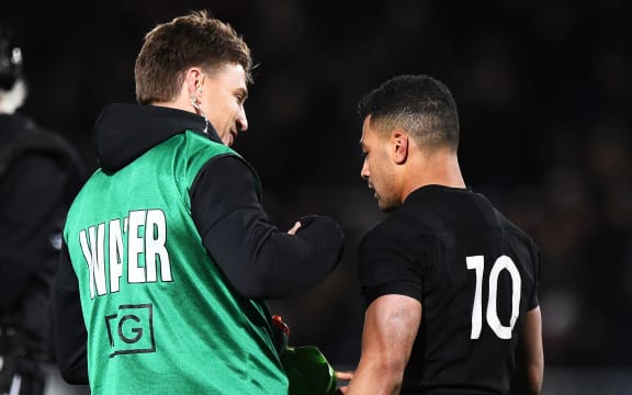 All Black Beauden Barrett congratulates Richie Mo'unga.
