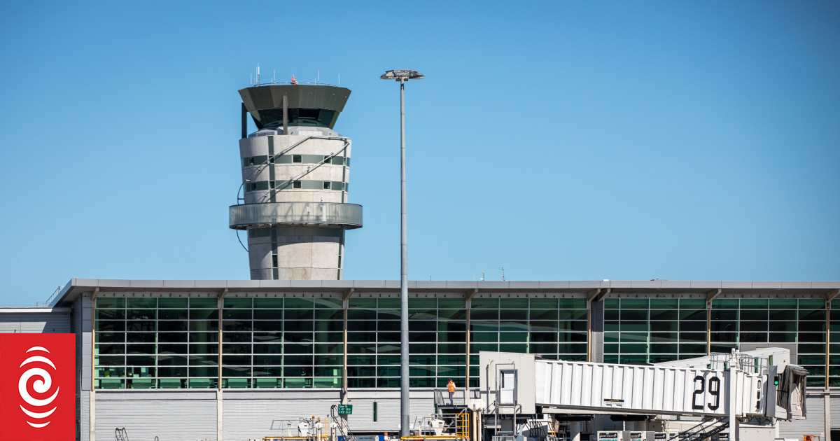 Plane emergency at Christchurch Airport