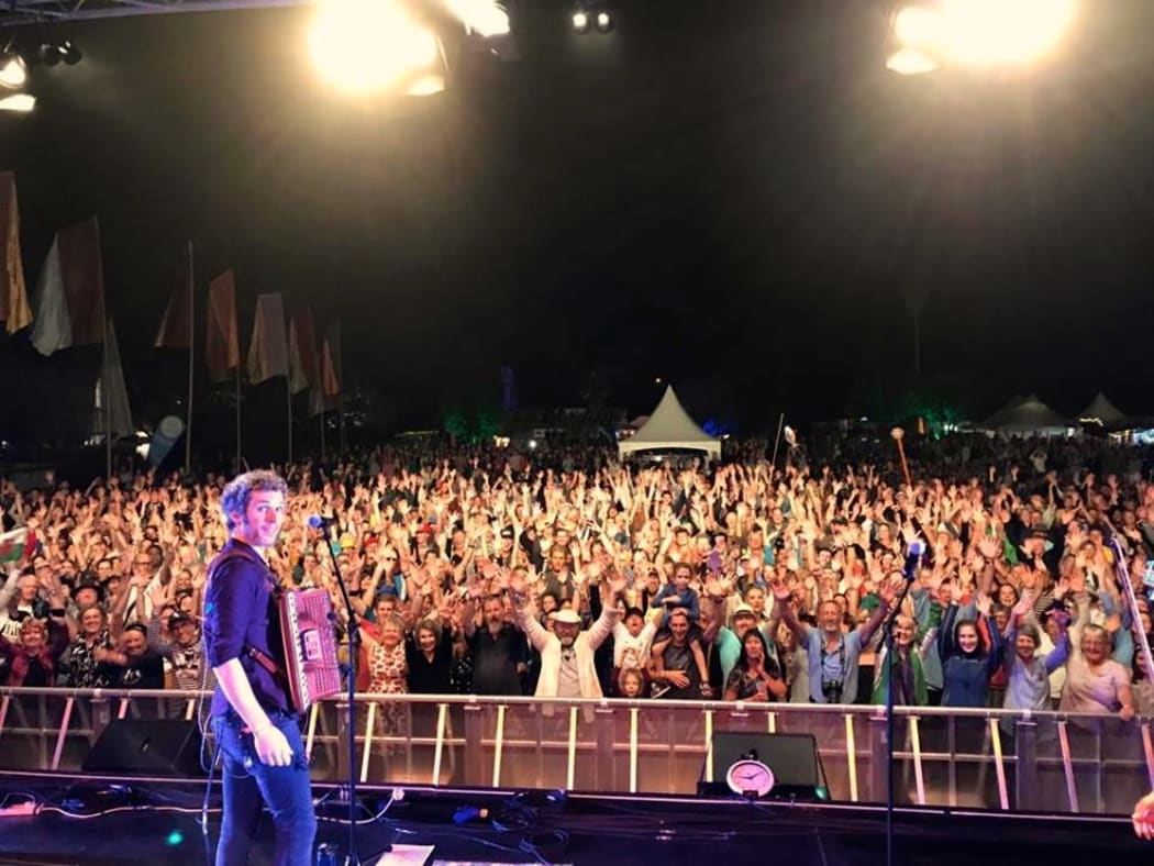 Jamie Smith on the Dell Stage